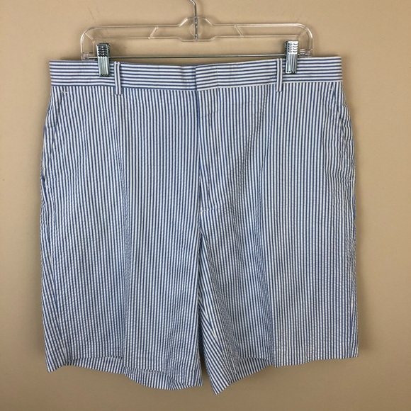 Berle Shorts Men’s 36R Blue/White Striped Flat Front Bermuda Seersucker Pockets - Picture 1 of 10